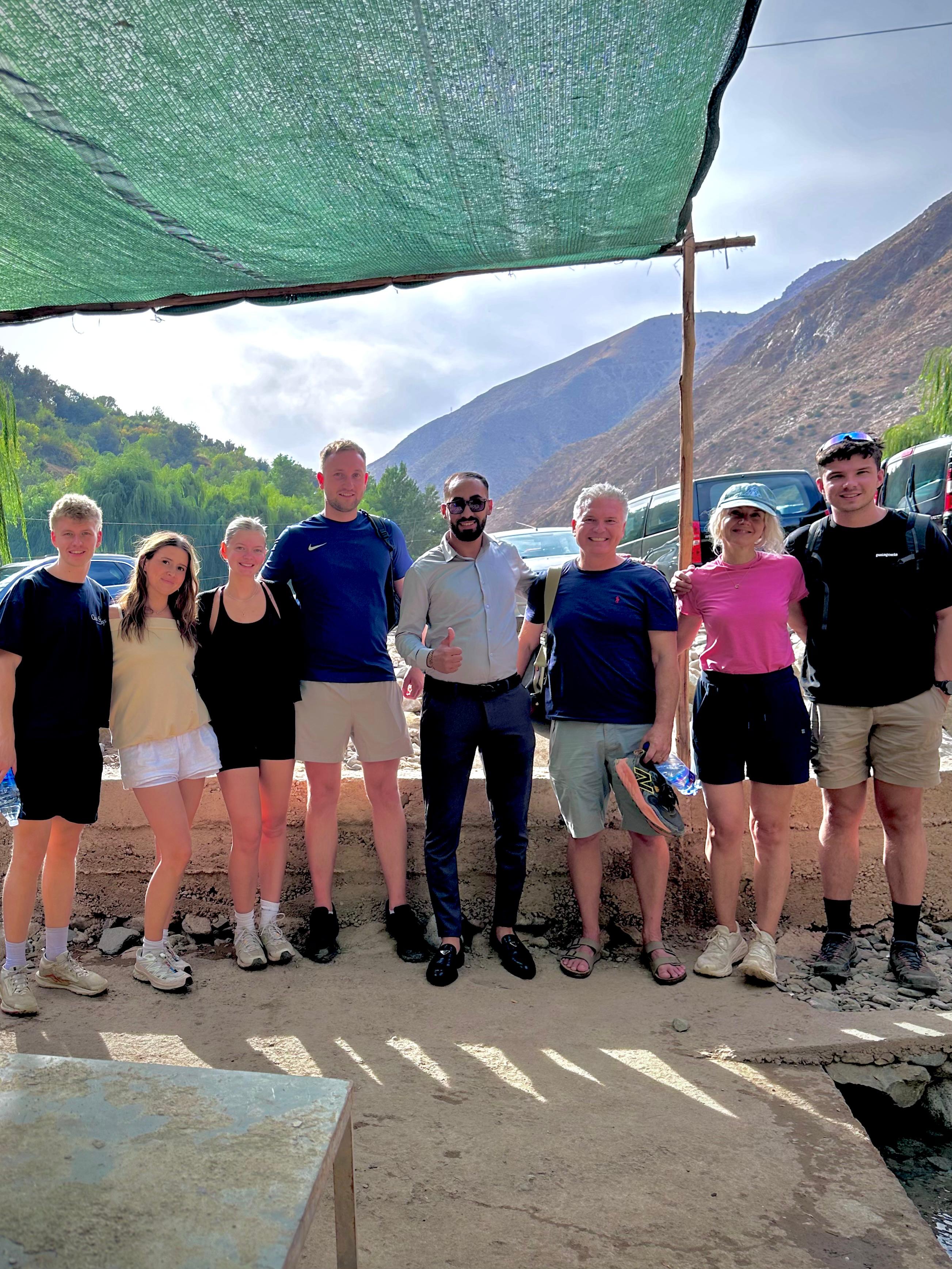 riad guests boarding vehicle